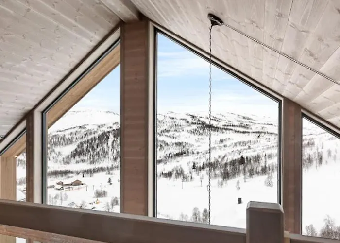 Flygende Utsiktshytte Med Magisk Utsikt Sogndal