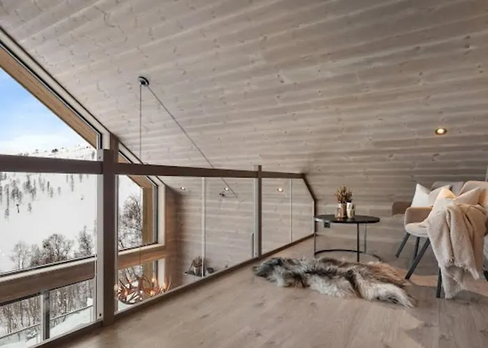 Flygende Utsiktshytte Med Magisk Utsikt