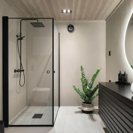 Flygende Utsiktshytte Med Magisk Utsikt بيت للعطل *